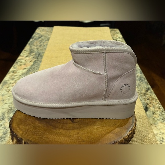 Dearfoams Fireside Kingston Shearling Platform Bootie -Size 9 NWOT. Light pink - Picture 4 of 12
